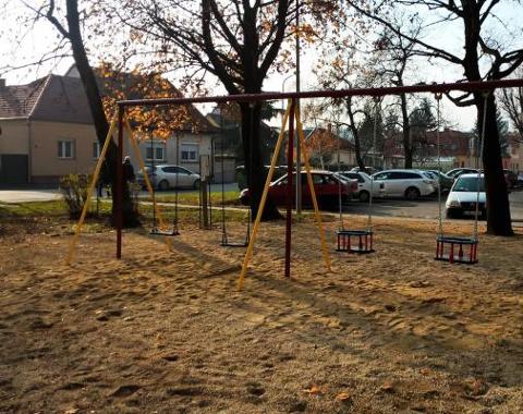 Jtsztr s park feljts a Szrcsap utcban 2016.november